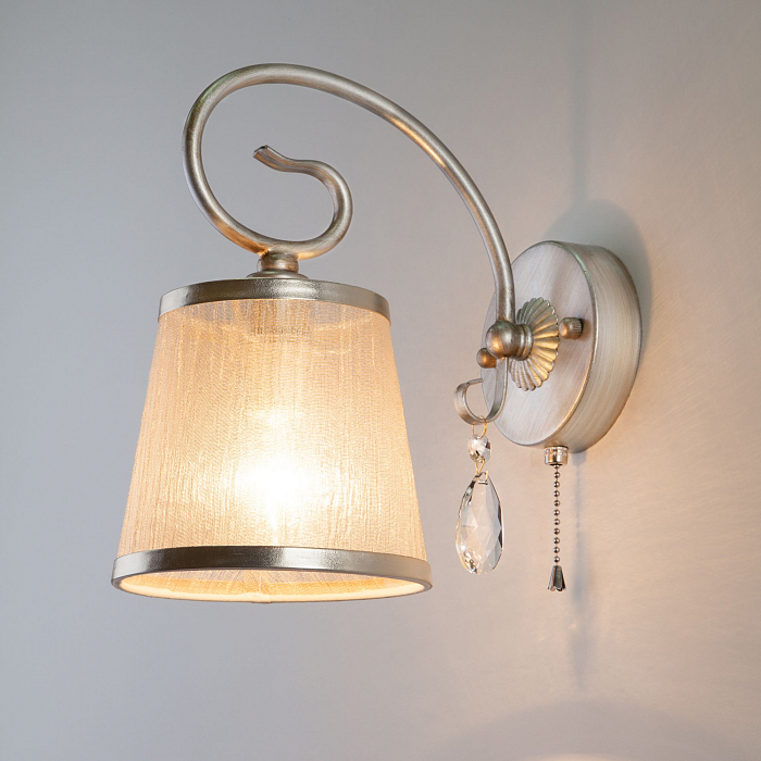 Светильник Eurosvet 60065/1 серебро