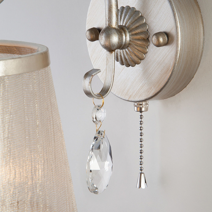 Светильник Eurosvet 60065/1 серебро